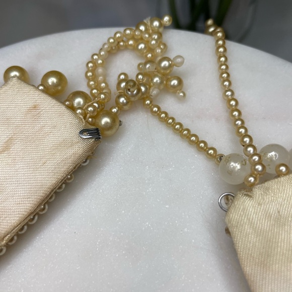 Vintage Pearl Collar Necklace - Picture 6 of 6